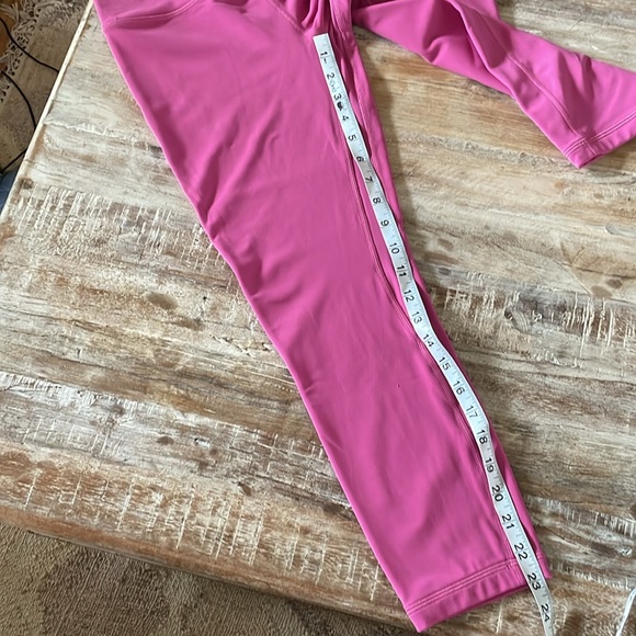 Lululemon Align high rise crop ( 2 layer) - Picture 6 of 7
